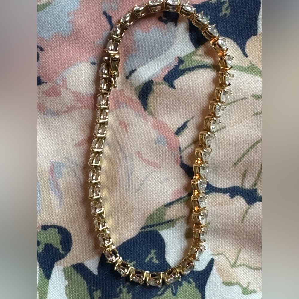 18k Japan real Gold Heart Bracelet w/ 10 carat VS clarity Lab grown diamonds - Picture 6 of 6